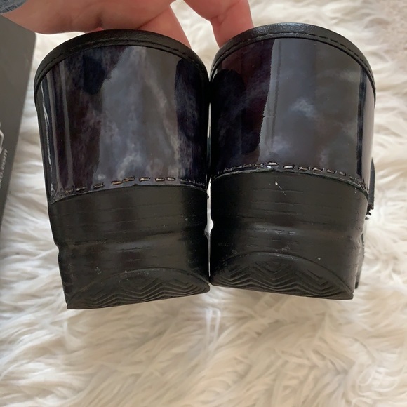 Dansko | Blue Marbled Patent Clogs - Picture 7 of 11